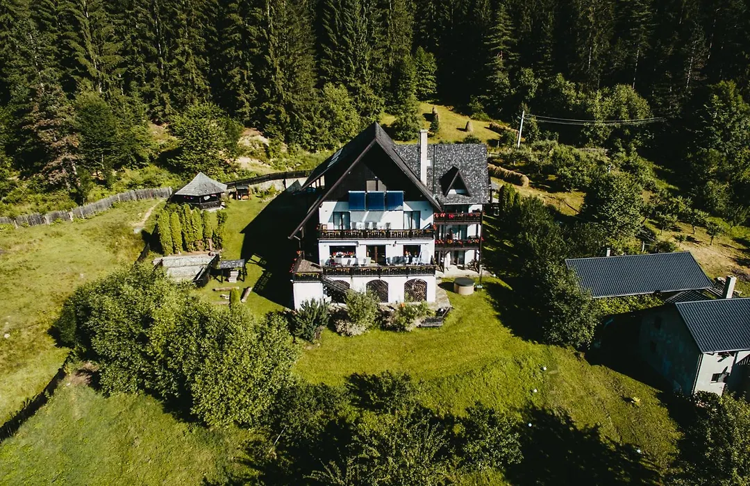 Bucovina Lodge Pension-1